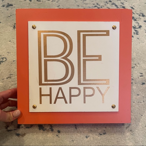 Be Happy Wooden Sign - Picture 7 of 8